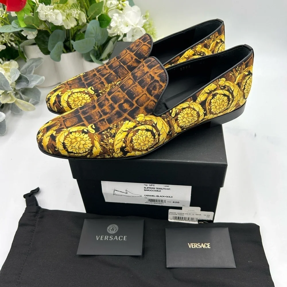 Versace Men's bAROCCO print silk loafers size 42 made in Italy